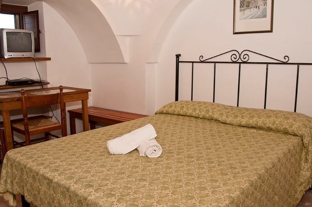 Raggio Di Sole Aparthotel Алберобело Екстериор снимка